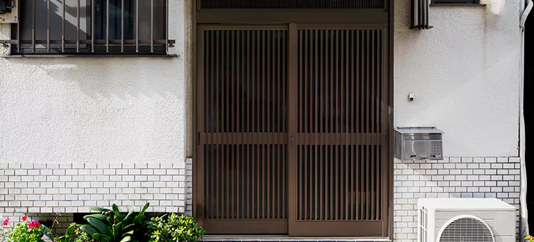 Bifold Louvre Doors in Bellview, FL